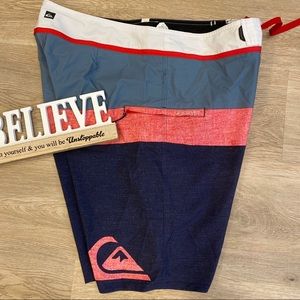 QUICKSILVER || Board Shorts